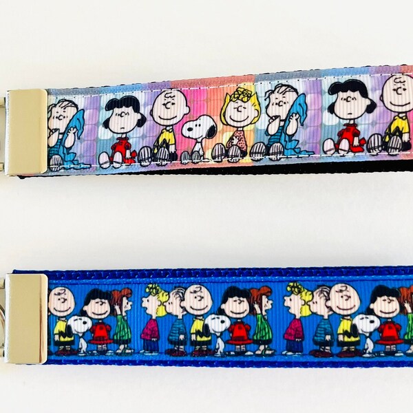 Snoopy Key Fob|Charlie Brown Key Wristlet|Peanuts Keychain|FREE SHIPPING|Dog Key Wristlet|Lightweight Key Fob|Cartoon|Different Designs