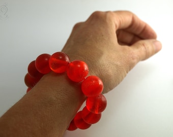 Perles colorées - grand bracelet composé de boules de résine moulées de différentes couleurs avec un élastique de Geschmeide unter Teck
