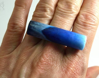 Color mix – multicolored ring made of resin with a rubber band suitable for every finger