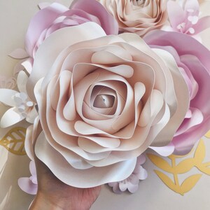 SINGLE PAPER FLOWER wall decor to hang on wall for girl nursery, salon wall decoration, office or beauty studio wall art, floral backdrop