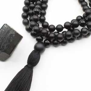Black tourmaline and onyx mala necklace, black tourmaline mala bead, 108 beads mala, gemstone, gift for him, gift for her