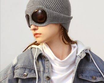 2201-01 - Beanie with Goggles - Beanie with Sun Visors - Steampunk Cap  (Maximum Size : 55 cm)