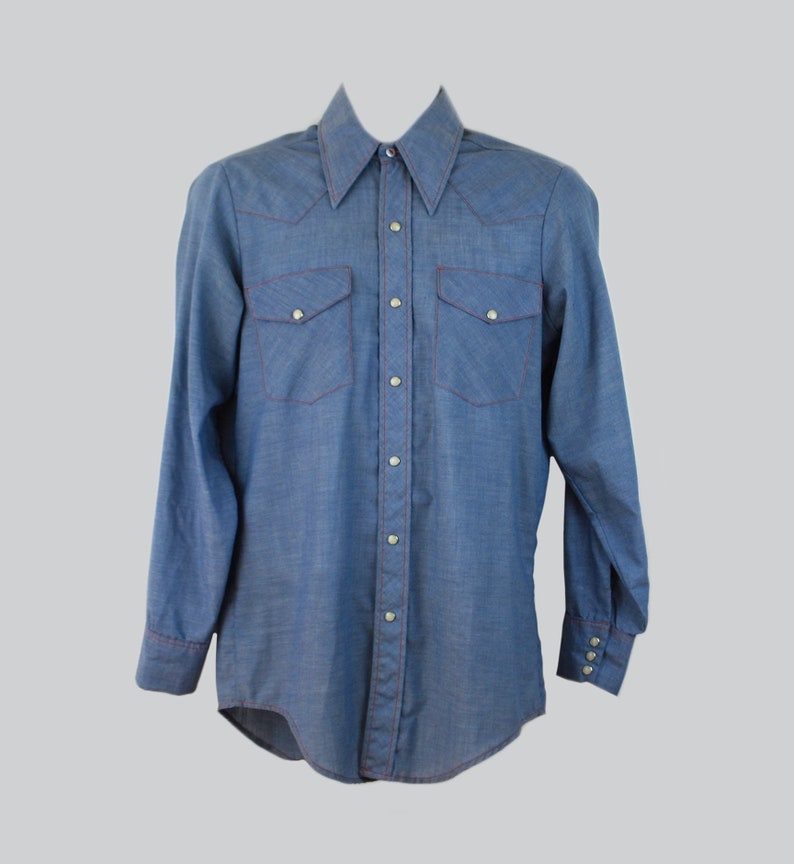 42 chest 1970s vintage donald duck embroidered chambray western shirt 70s novelty disney shirt