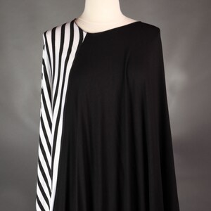 Black Poncho Handmade Poncho Hi Lo Poncho Black and White Stripe  Poncho Women&#39;s Fashion Fall Fashion One Size Fits All Ponchos