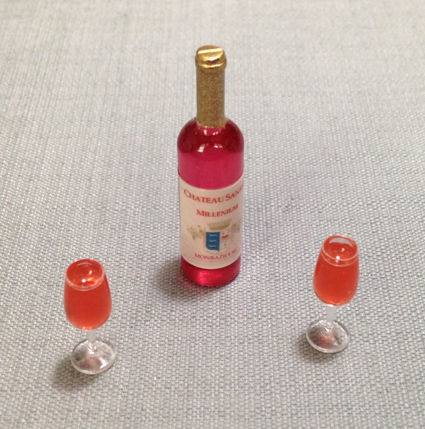 Miniature Dollhouse FAIRY GARDEN ~ TINY Red Wine Bottle & 2 Wine Glasses