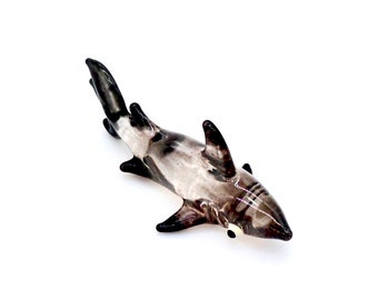 Miniature White Shark Glass Fish Ocean Little Animal Grey Figurine Hand Blown Statue Tiny Decoration Collectible Small Craft Painted Figure