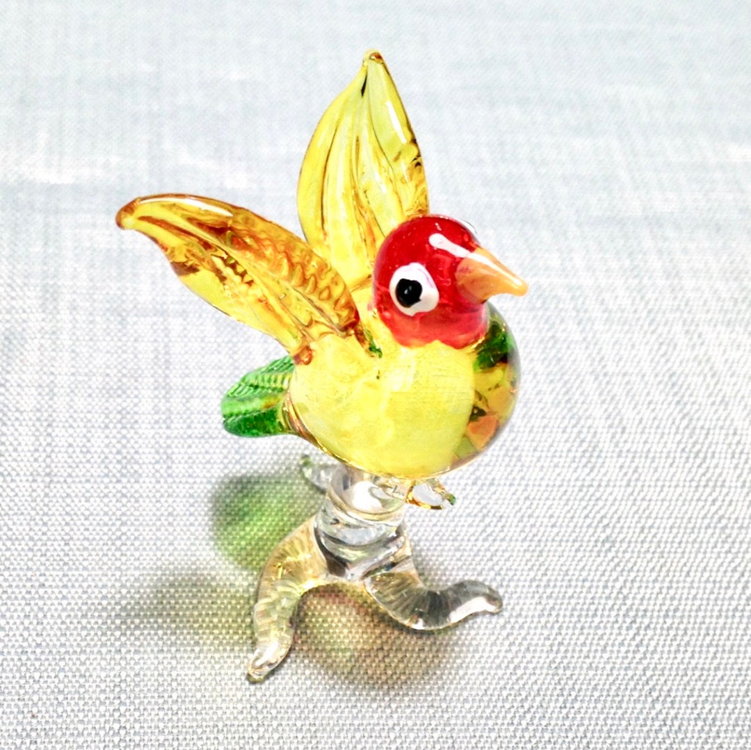 Hand Blown Glass Parrot Bird Animal Cute Yellow Red Green Figurine