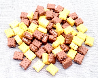 20 Miniature Dollhouse Chocolate Crackers Clay Polymer Brown Cookies Cracker Cakes Biscuit Cute Tiny Small Bakery Supplies Jewelry Deco 1/12