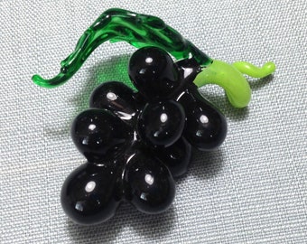Hand Blown Glass Miniature Bunch of Grape Green Black Grapes Fruit Figurine Statue Decoration Collectible Small Tiny Craft Display Figure