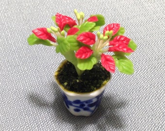 Miniature Artificial Flower House Green Red Plant Dollhouse Clay Polymer Fimo Garden Flower Hand Made Supplies Tiny Ceramic Pot Display 1/12