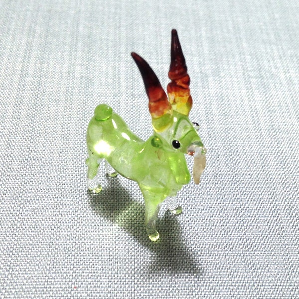 Hand Blown Glass Miniature Funny Mountain Billy Goat Animal Cute Green Tiny Figurine Statue Decoration Collectible Small Craft Hand Painted