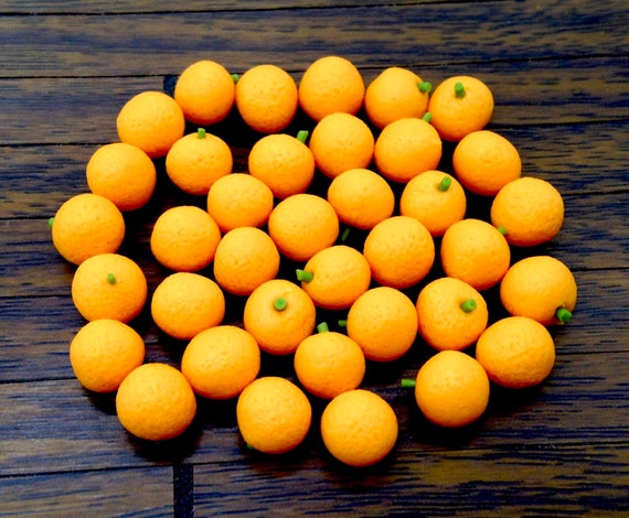 Rebanadas de arcilla polimérica naranja, rodajas de fruta naranja Fimo de  0.35 oz, rebanadas de arcilla polimérica CLET para limo y arte de uñas