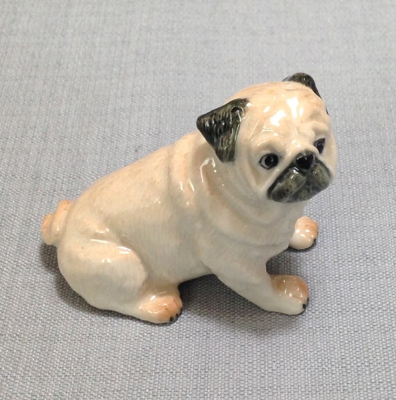 small pug figurine