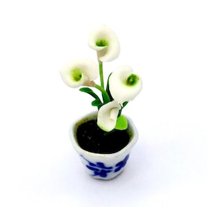 Artificial Miniature Dollhouse Flower Plant Calla Lily White Green Clay Polymer Garden Flowers Hand Made Supplies Tiny Ceramic Pot Deco 1/12
