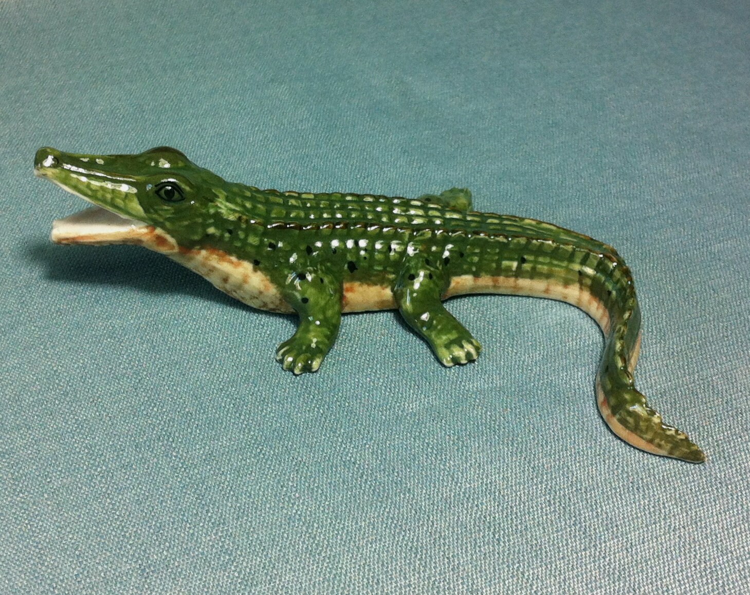 Dolls House Miniature Ceramic Crocodile 