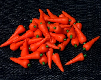 20 Stück Miniatur Möhren Ton Polymer Orange Grün Gemüse Gemüse Lange Veggies Süß wenig klein Vorrat Lebensmittel Schmuck Karotte Deco 1/12