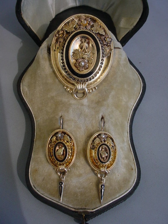 Antique Civil War Era Earrings & Brooch Parure Vi… - image 3