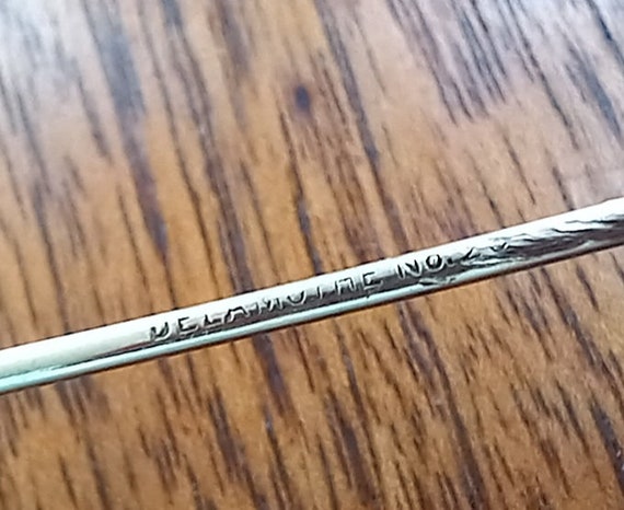 Antique Delamothe Rose Gold Metal Dipped Hat Pin - image 5