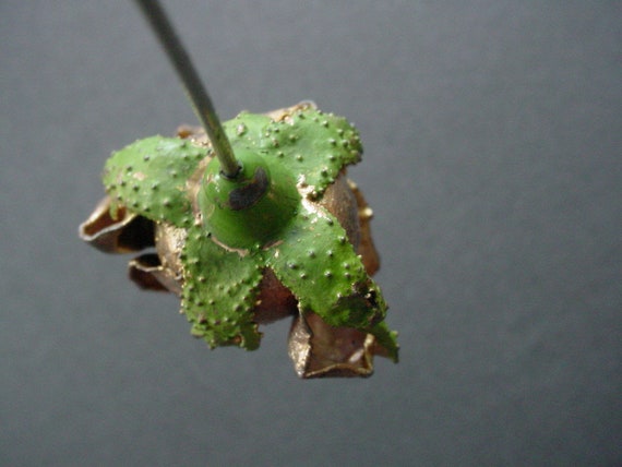 Antique Delamothe Rose Gold Metal Dipped Hat Pin - image 3