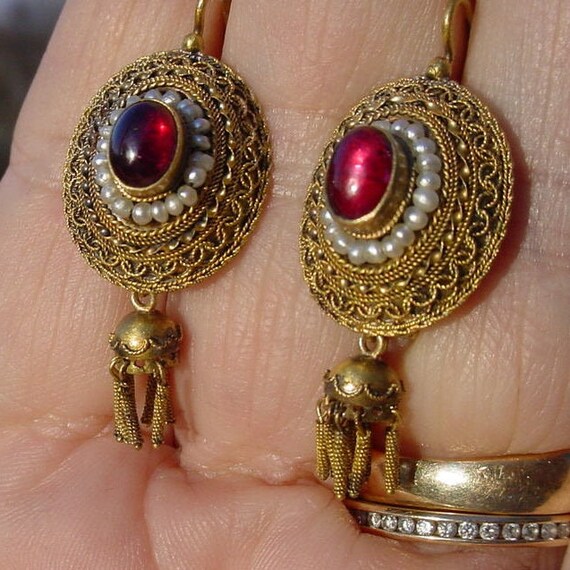 Antique Georgian 18K Gold Cannetille Garnet Pearl… - image 4