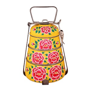 Kaushalam handgeschilderde lunchbox met 3 lagen Kashmiri-kunst - Een dabba of tiffin-draagtas in Indiase stijl, cadeau voor haar, lunchtijd leuk, geel