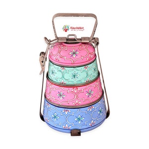 Lancheira de 3 andares pintada à mão em Kaushalam - Um dabba, ou lancheira de estilo indiano, presente para ela, rosa bebê, azul, verde, presente para gêmeos