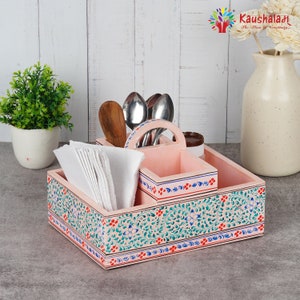 Portaposate dipinto a mano, rosa pallido, posate, sale e pepe, contenitore di carta velina, organizzatore di contenitori da cucina, legno riciclato, supporto per argenteria