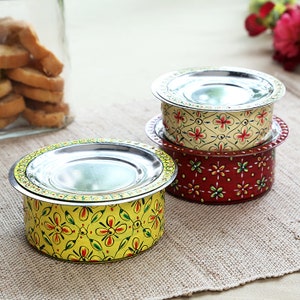 Hand-Painted Stainless Steel Serving Bowl Set (Set of 3): Containers with lid, Small bowls, Dip Servers
