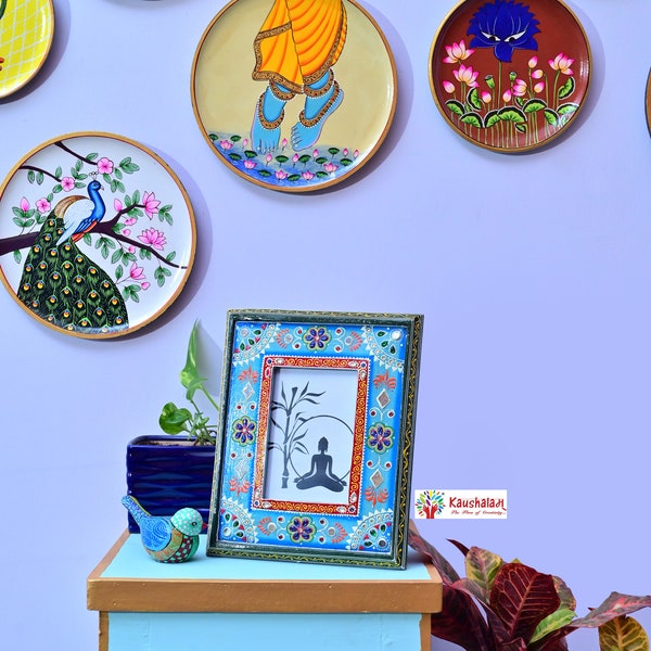 Cadre photo peint à la main, cadre photo en bois de manguier, motif d'art indien, cadeau de fête des mères, design floral