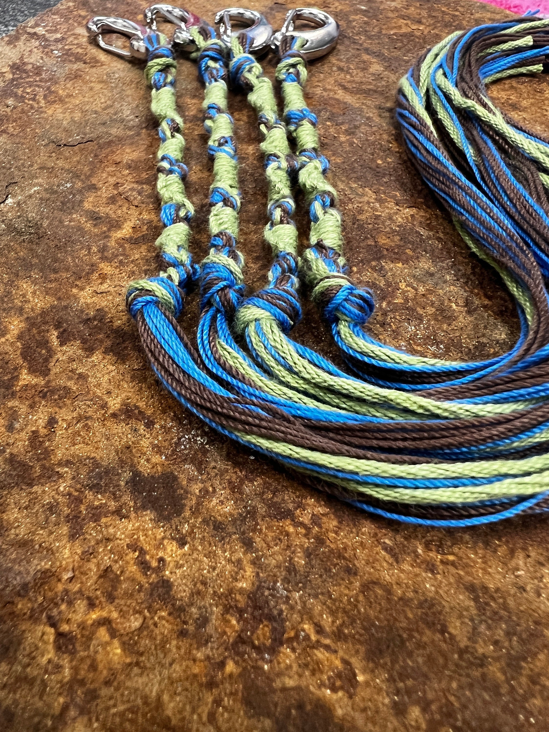 TZITZIT W/Clips Browns With hidden Blue, On Clips, Details In Description