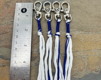 Short Tzitzits with Clips simple, minimalist style, 100% wool