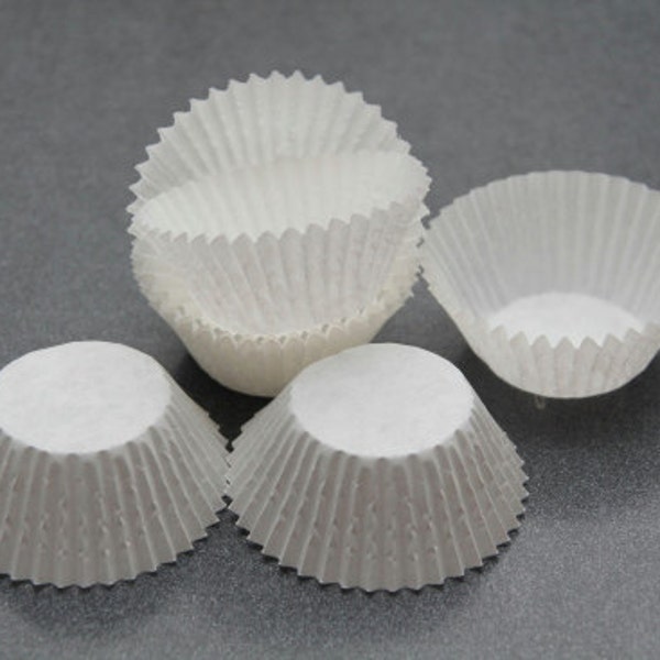 White Petit Four Paper Bakecups pk/2000