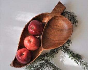 carved leaf wood plate / monkeypod divided tray / wooden serving dish / decorative wood platter