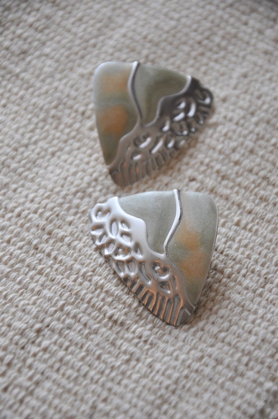 butterfly wing earrings / 1980s silver enamel earr