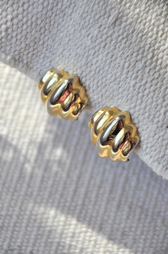 modernist gold earrings / sculptural earrings / ch