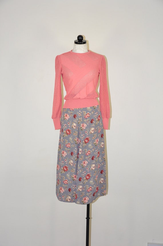 90s gray and pink floral skirt / 1990s rayon midi 