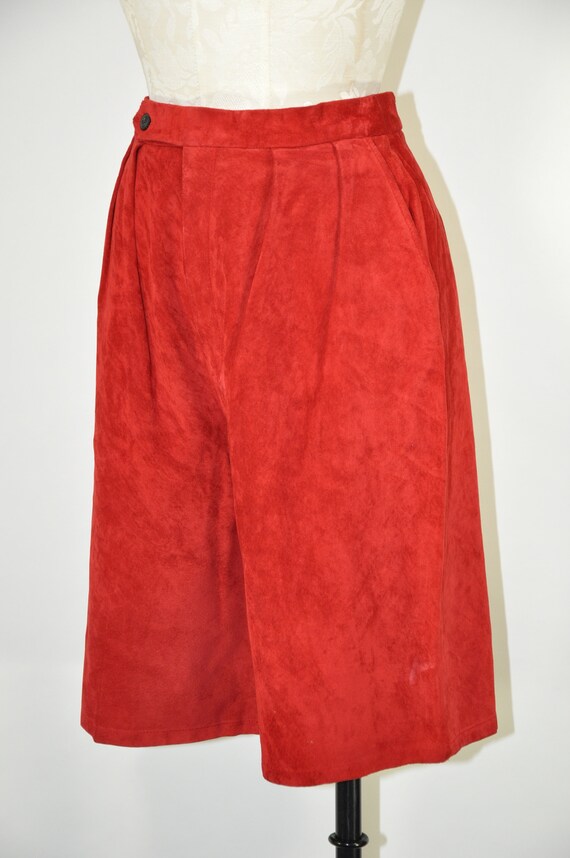 80s red suede pleated shorts / 1980s brushed leat… - image 10