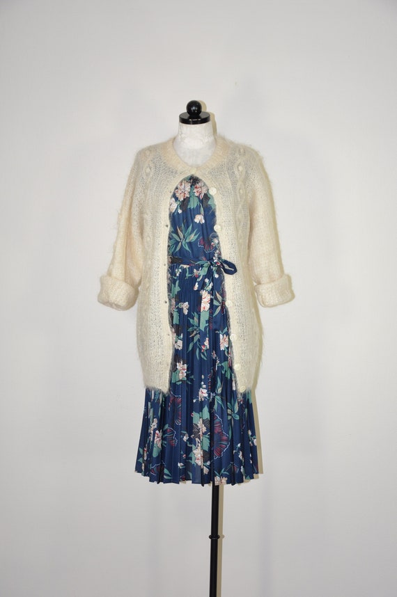 70s evergreen pleated dress / 1970s dark floral pr