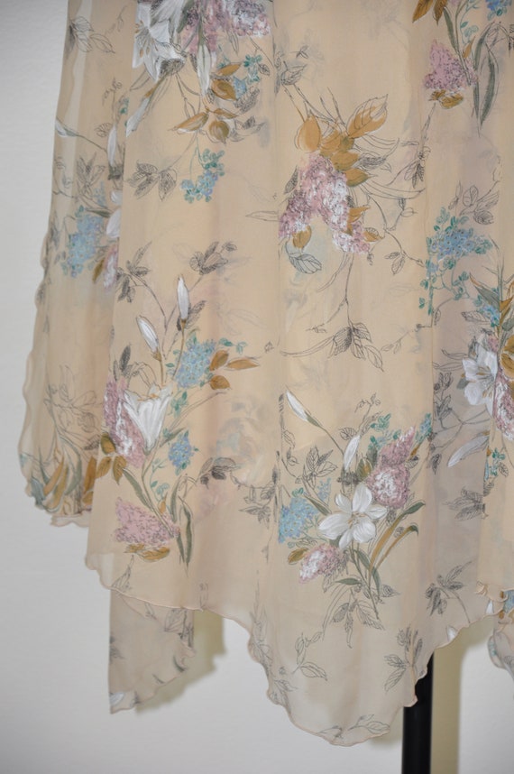 70s romantic floral dress / lily print bohemian d… - image 4