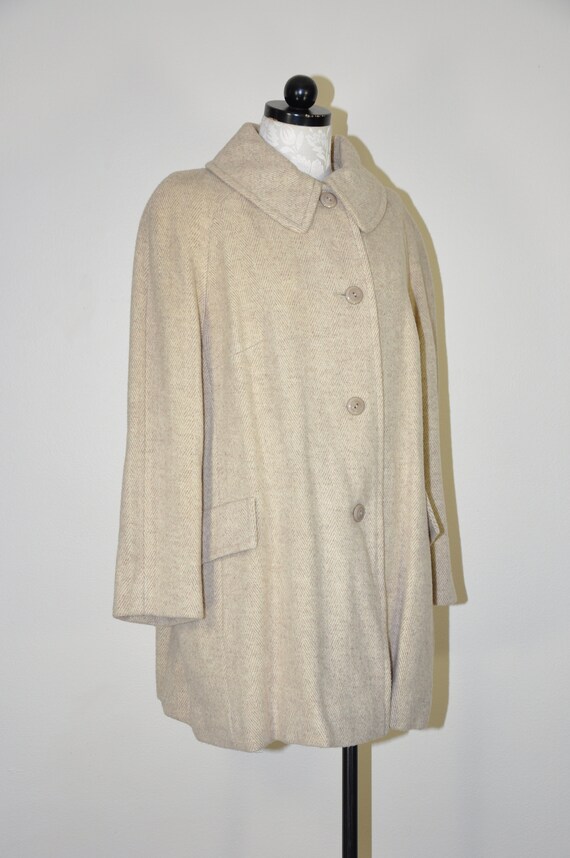 90s neutral short wool coat / herringbone swing c… - image 6