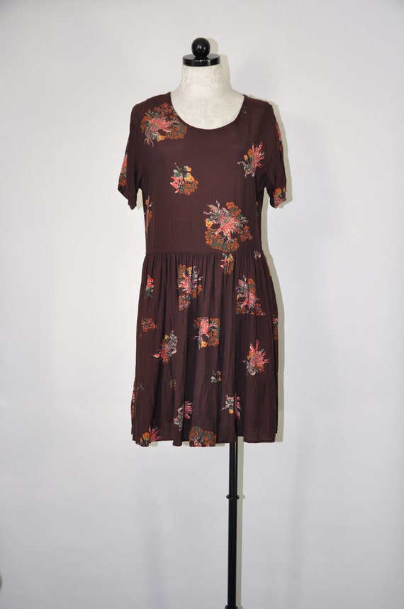 bodycon dress and shoes ASTR the Label Bennet Floral Tiered Dress in Wine Floral at Nordstrom, Size Medium