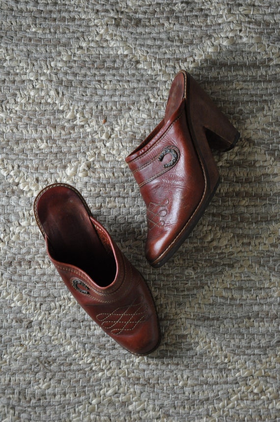 70s wood platform clogs / 1970s western leather mu