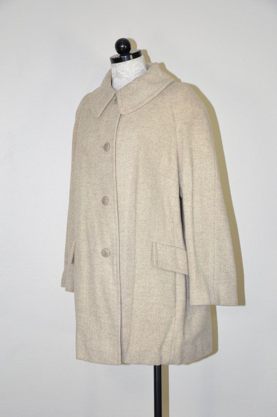 90s neutral short wool coat / herringbone swing c… - image 8