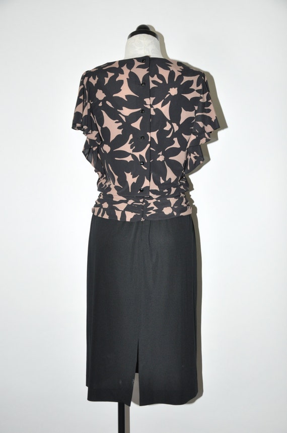 1980s floral draped dress / 80s black and beige d… - image 7