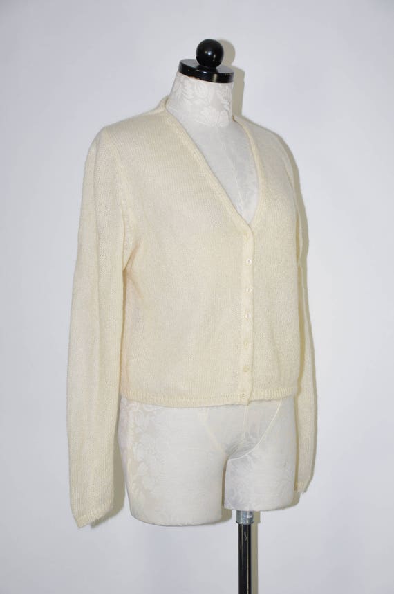 90s cream mohair sweater / 1990s plunging V neck … - image 4