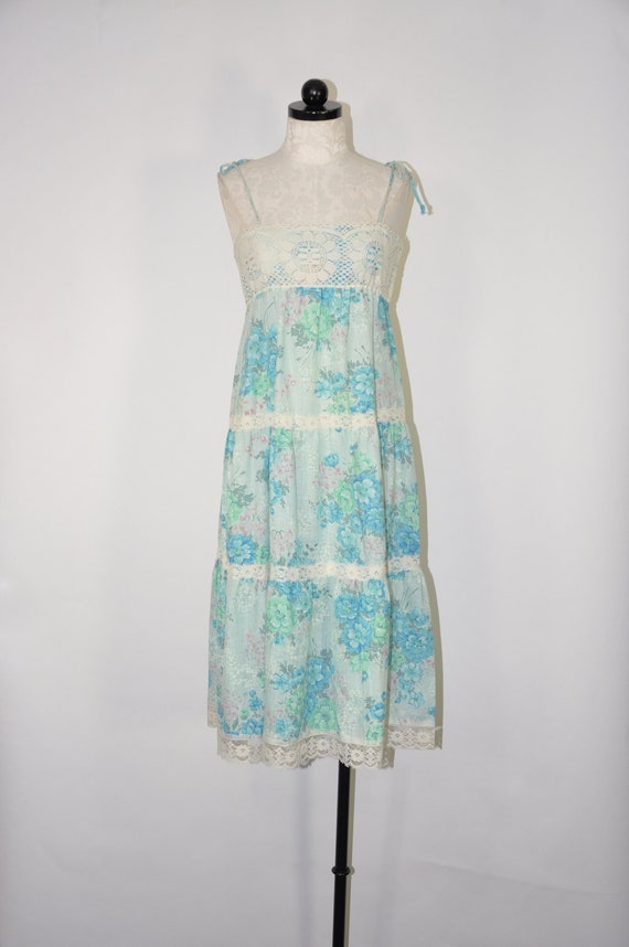 60s blue lace babydoll dress / 1960s strappy bohem