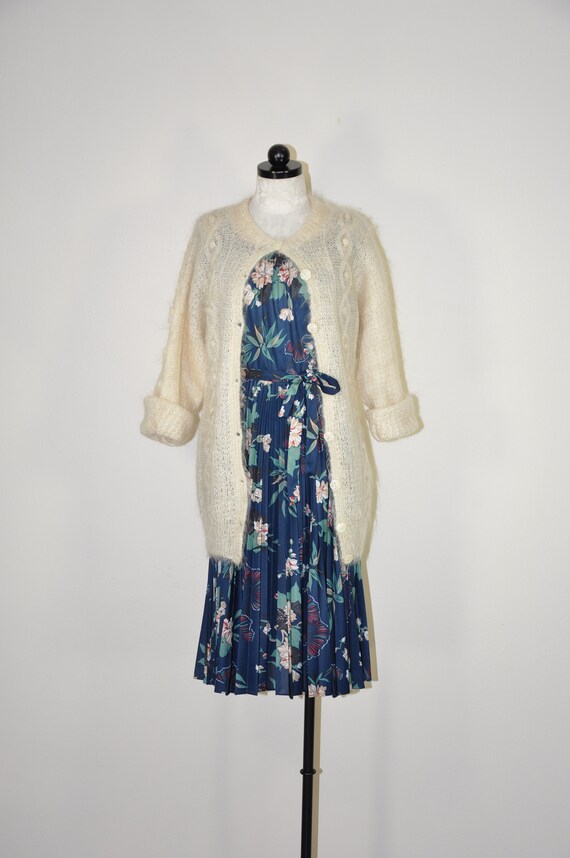 fuzzy mohair aran cardigan / chunky knit fisherman