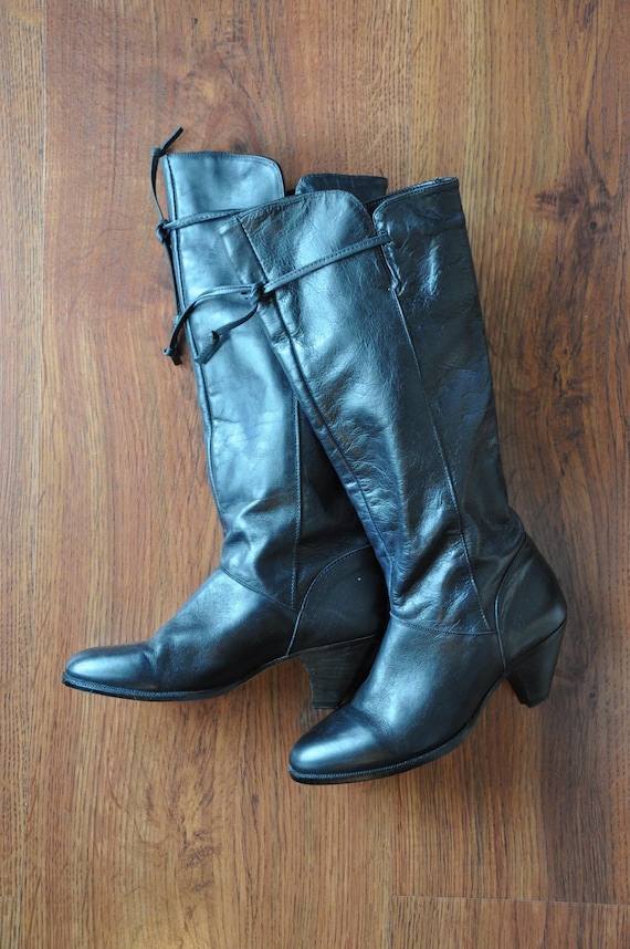 Frye, 70s Frye black leather knee high boots with stacked heel / vintage 1970s tall pull on riding boots 6