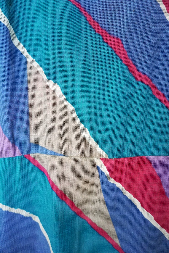 Lovely Vibrant Vintage Breezy Abstract Color Bloc… - image 4