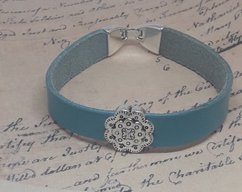 Blue Leather Bracelet, Flower Bracelet, Boho style Jewelry, Leather Jewelry, Gift for her, Charm Bracelet, Bridesmaid Gift, Couples Gift